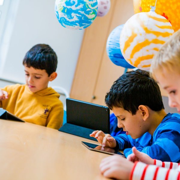 5 Top Tips for Teaching Remotely - US Site